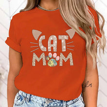 Lade das Bild in den Galerie-Viewer, Cat Mom T-Shirt
