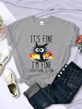 Lade das Bild in den Galerie-Viewer, It&#39;s Fine T-Shirt
