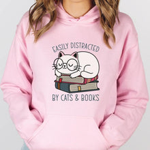 Lade das Bild in den Galerie-Viewer, Cats &amp; Books Hoodie
