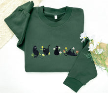 Lade das Bild in den Galerie-Viewer, Black Cat Sweater
